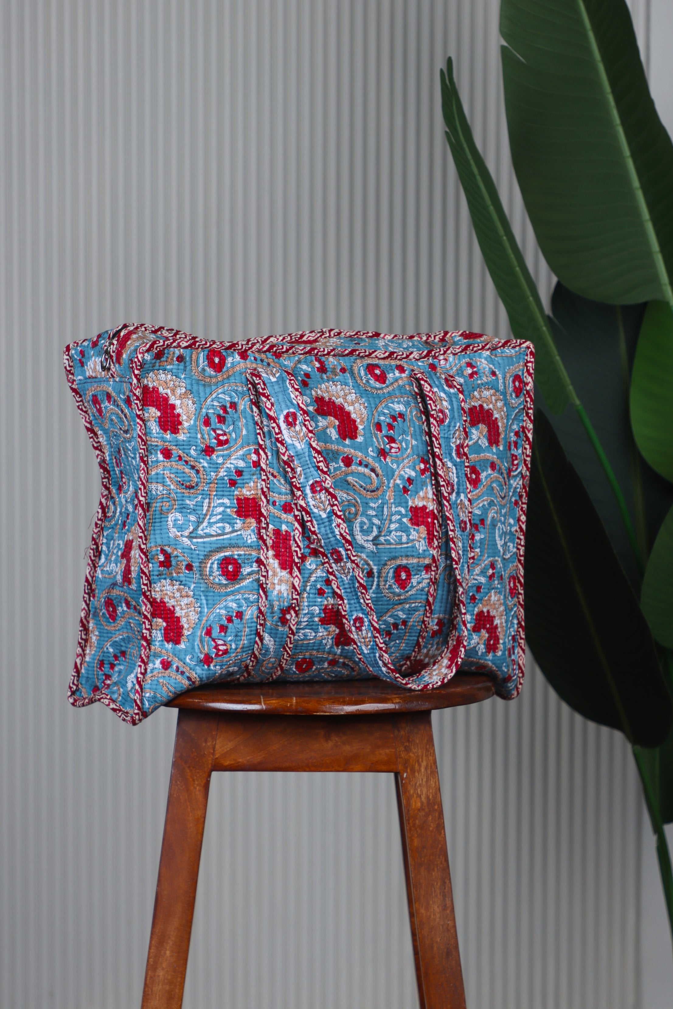 Paisave jaal tote bag